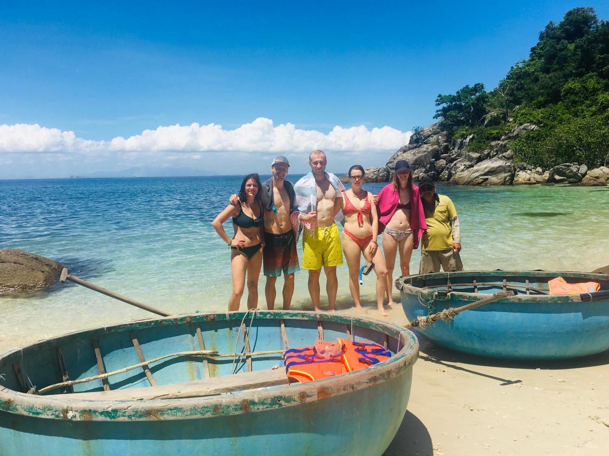 Tân Hiệ Cham Island Homestay Lau Thu מראה חיצוני תמונה